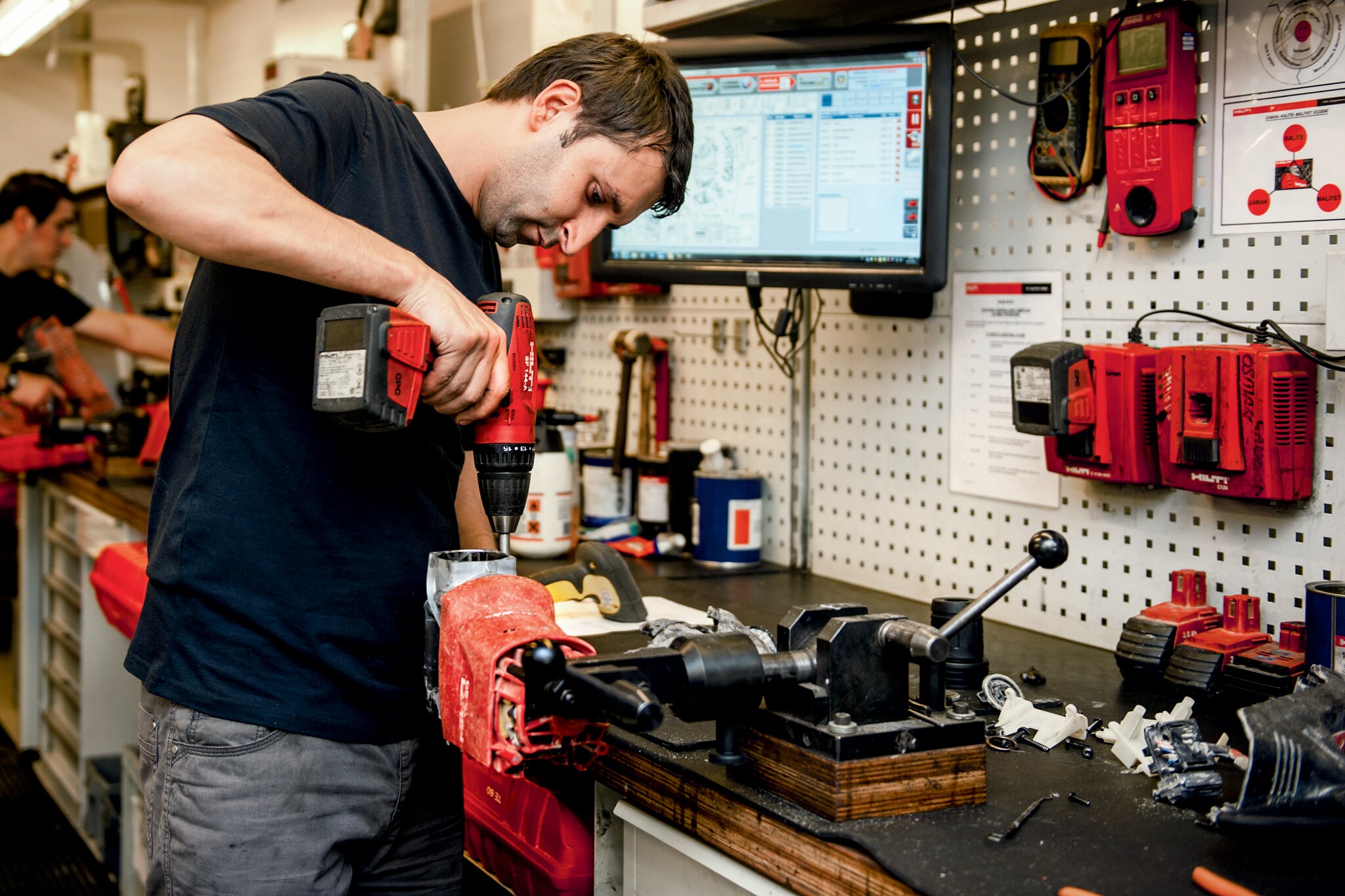 Tool Repair Hilti Oman