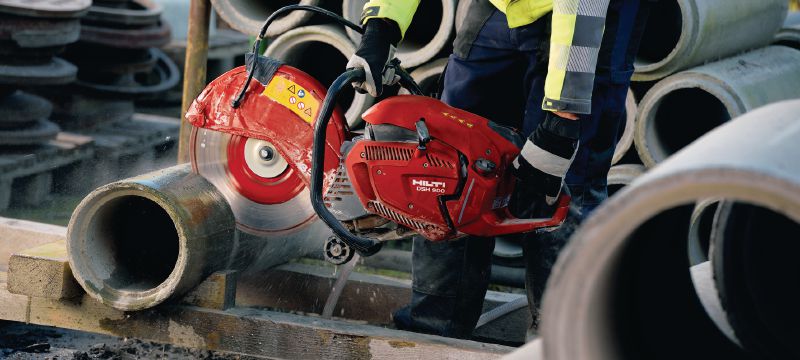 DSH 900-X Gas cut-off saw Powerful rear-handle hand-held 87 cc petrol saw with auto-choke – cutting depth up to 150 mm Applications 1